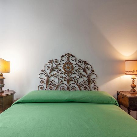 Aurora'S, Renaissance Suite, Historic Apartment, Pivot Location, Few Walks From All, Ac Bedroom Florence Ngoại thất bức ảnh
